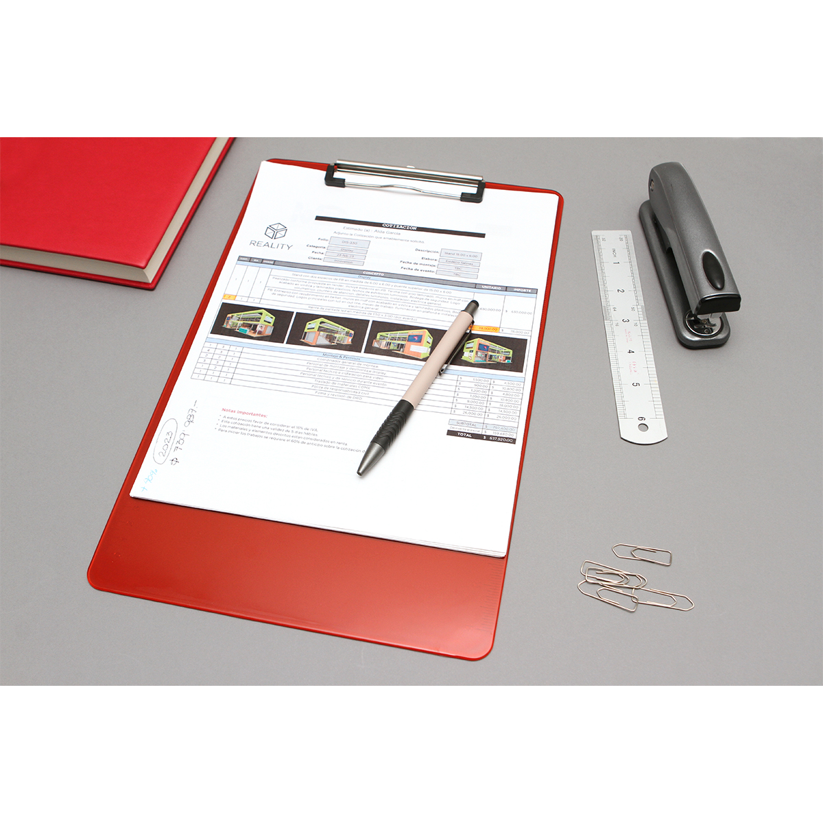Tabla de plástico para documentos. - Vista 12